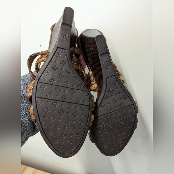 ETIENNE Aigner Braided Wedge Sandal 9.5 - Picture 6 of 13